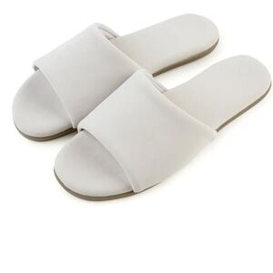 NWT Muji Soft Gray Sandals